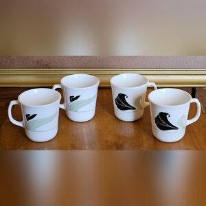 Vintage 1990's Corelle (by Corning) 'Black Orchid' Coffee Mugs Set of 4.